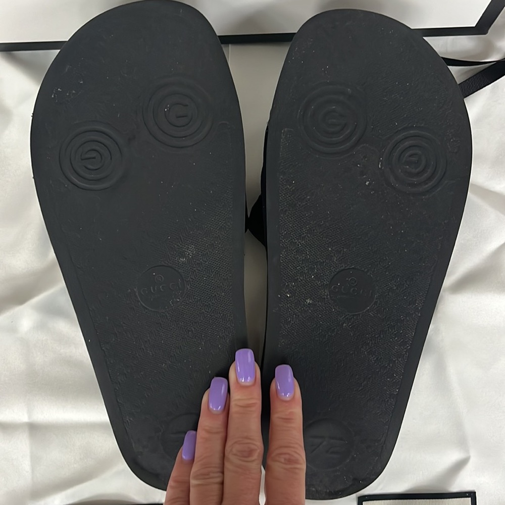 Gucci Slides black bee & gold star size 8 - Picture 3 of 11